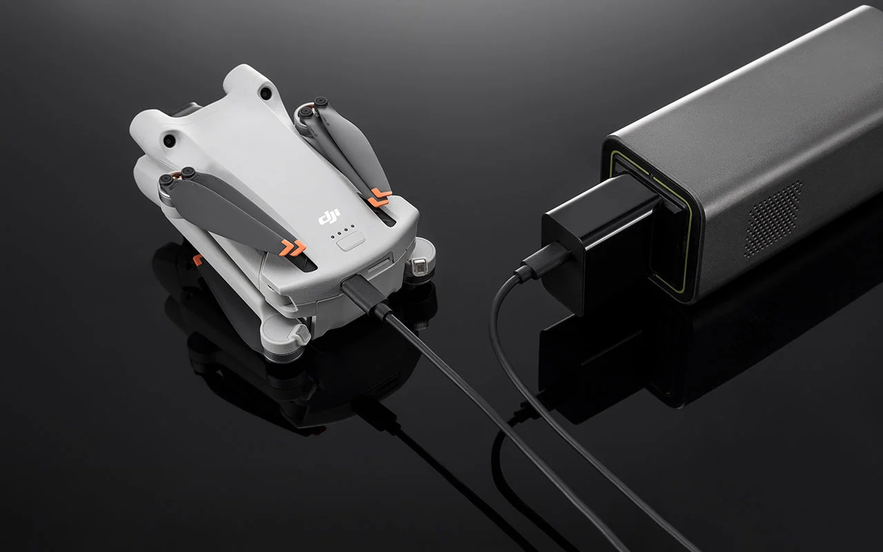 DJI 30W USB Ladegerät - Image 4