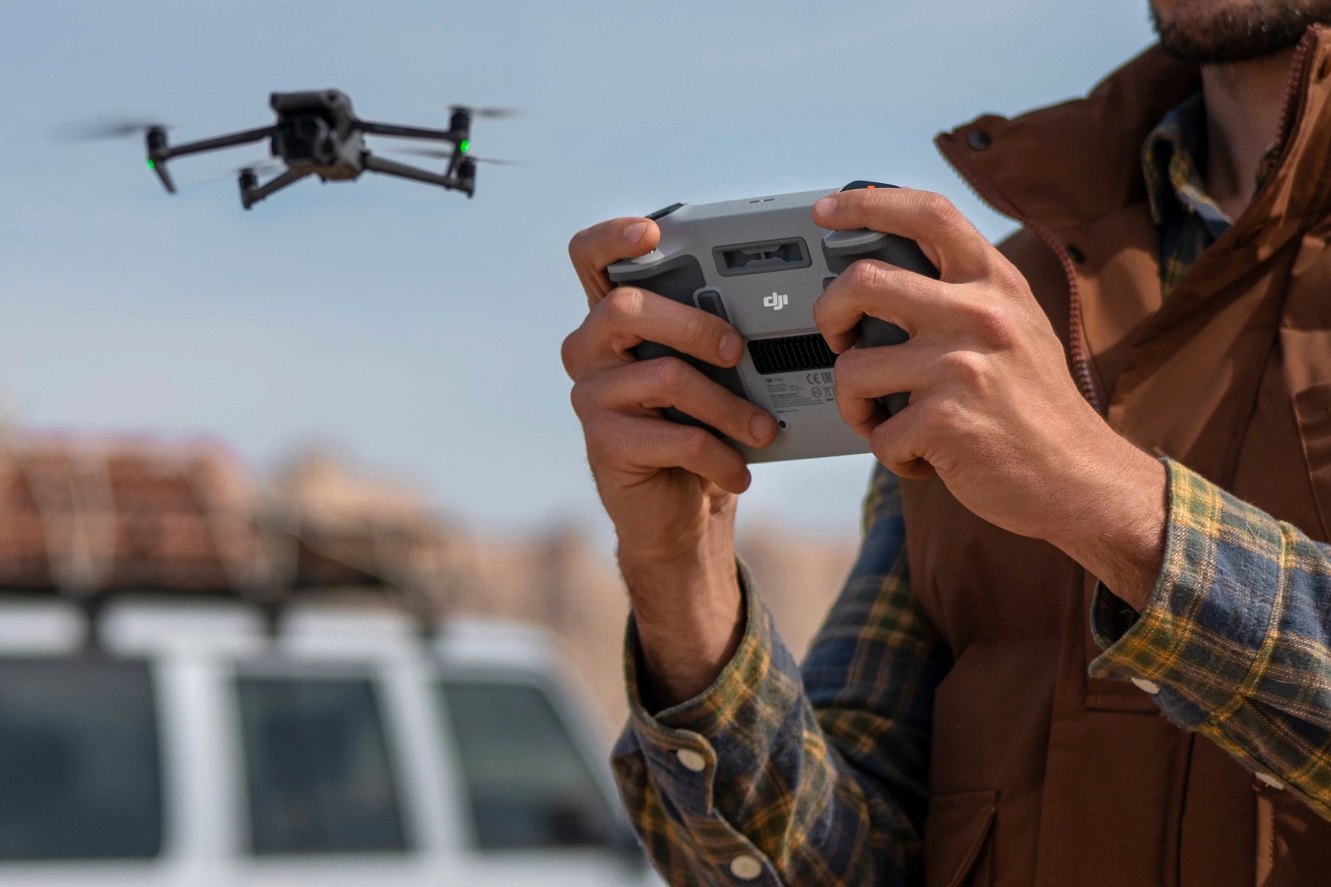 DJI Mavic 3 Pro (DJI RC Fernsteuerung) - Image 6